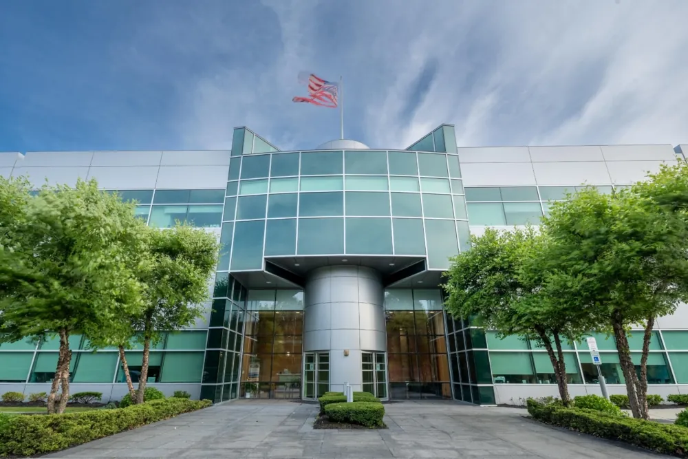 5 Signs Your Business Needs Professional Commercial Cleaning Services