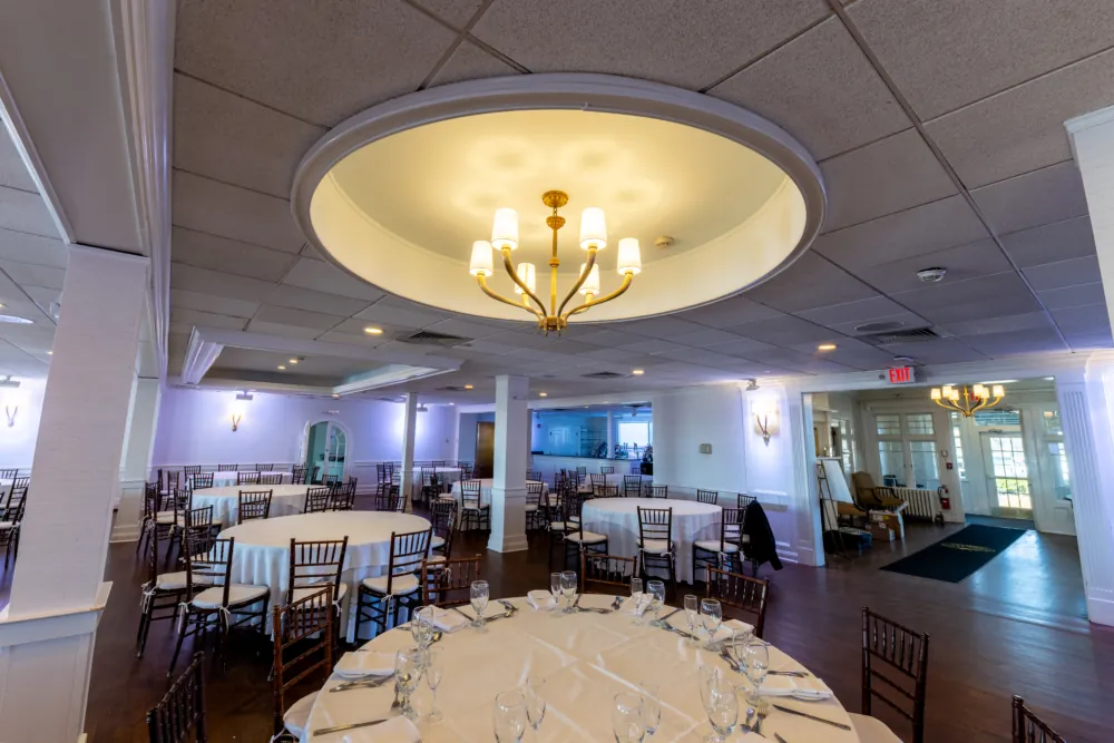 How Professional Office Cleaning Impacts First Impressions and Client Trust